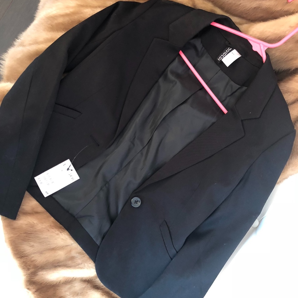 Classic Black Blazer- BRAND NEW